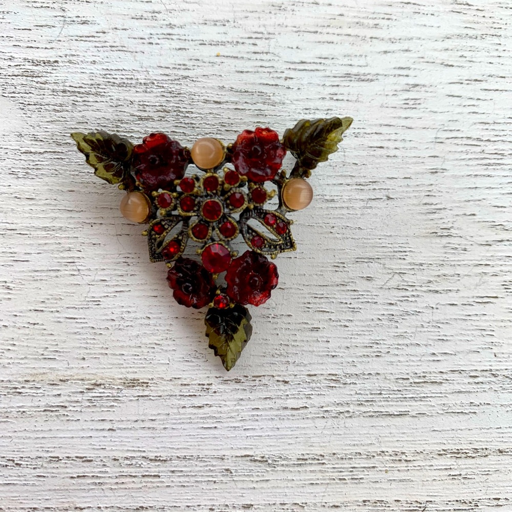 Vintage triangle red beaded brooch